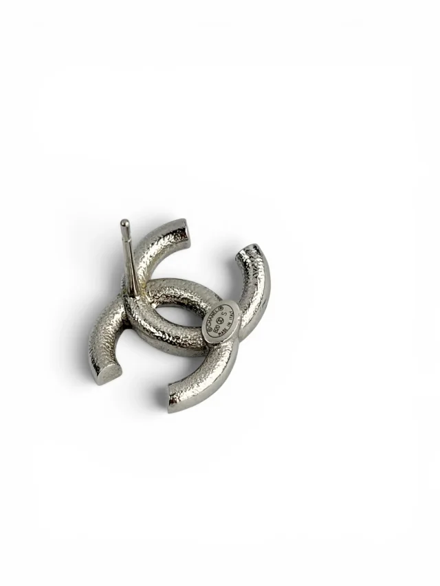 Chanel Silver Crystal Stud CC Earrings in Silver from Season 2 Consign, photo 3 of 3