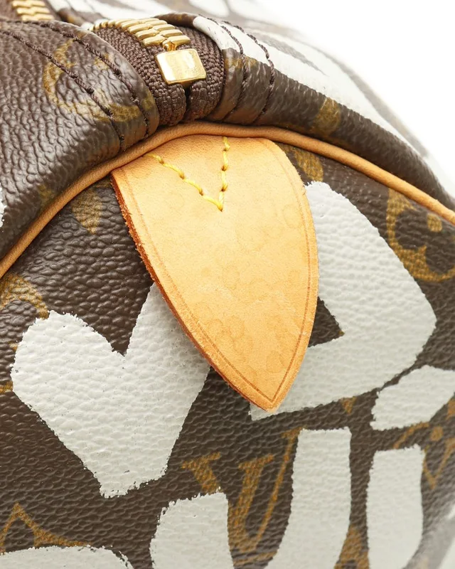 Louis Vuitton Keepall 50 Graffiti Weekend Bag in Coated canvas from A Retro Tale, photo 7 of 11