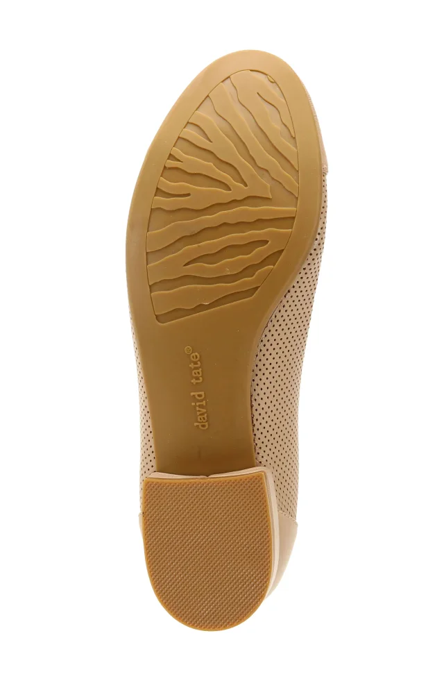 David Tate Newton Cap Toe Flat in Beige, photo 4 of 6 from Nordstrom Rack