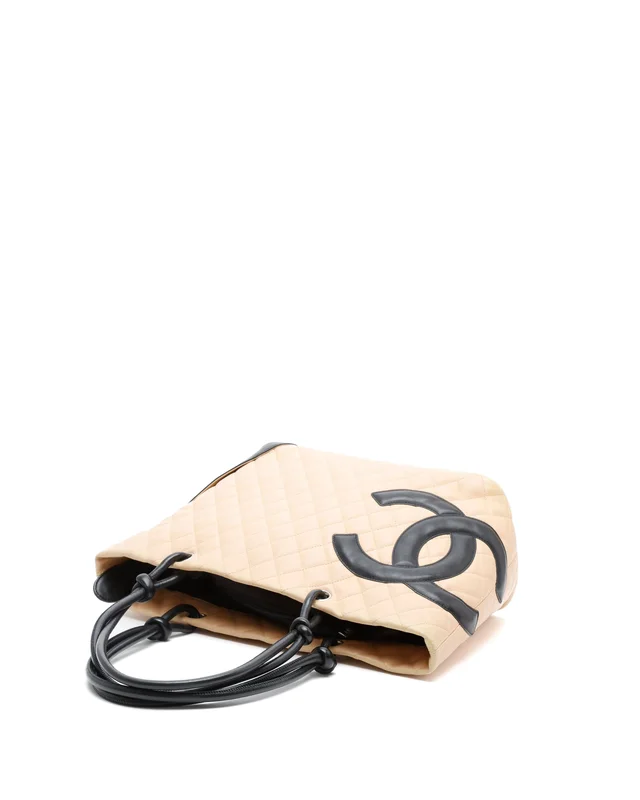 Chanel Quilted Cambon Tote Bag in Leather from A Retro Tale, photo 4 of 9