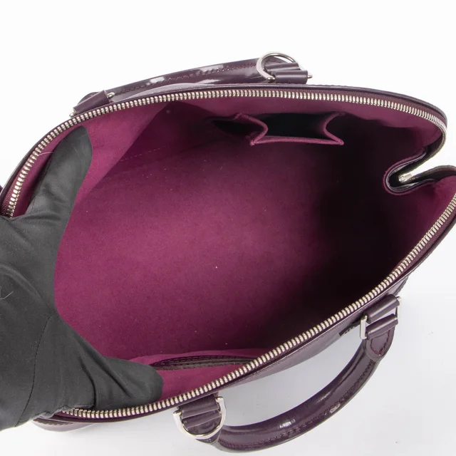 Louis Vuitton Cassis Epi Leather Alma PM in Leather from Labellov, photo 3 of 11