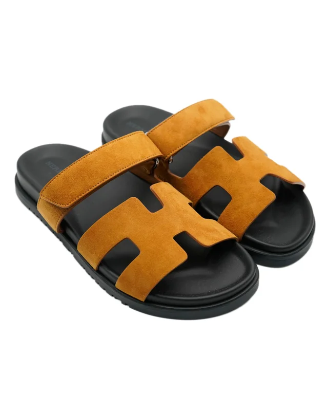 Hermès Chypre Gold Suede Size 38.5 in Gold Suede from Luxury Promise, photo 2 of 2