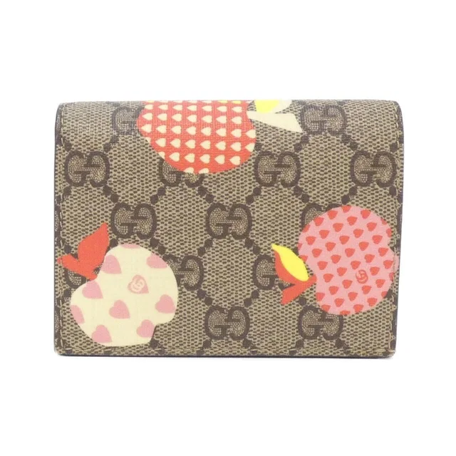 Gucci Wallet Beige in Beige Canvas from The Reluxe