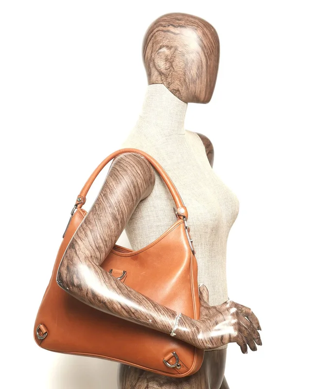 Gucci Abbey Hobo Bag in Leather from A Retro Tale, photo 7 of 8