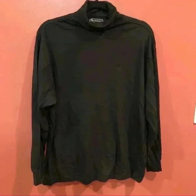 Burberry Long Sleeve in black from Poshmark