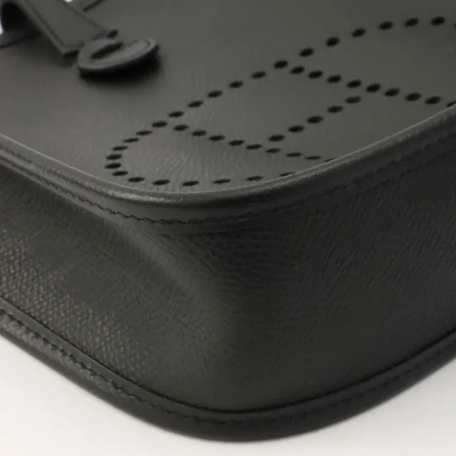 Hermès 2004 Evelyn TPM Black in Black Epsom leather from VINTAGE QOO TOKYO, photo 7 of 9