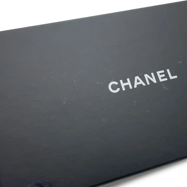 Chanel Matelasse Pearl Chain Wallet BlackAP1841 Lambskin Pearl in Lambskin from GALLERY RARE, photo 16 of 19