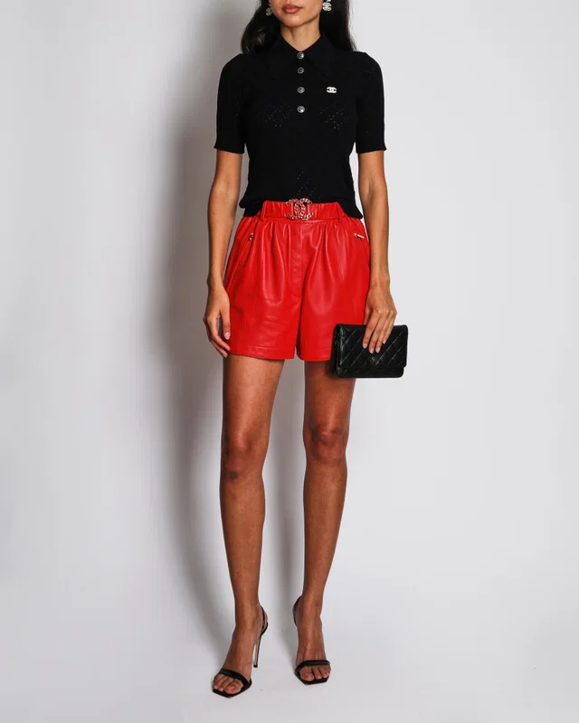 Chanel 20/P Navy Quilted Ribbed CC Logo Polo Top Size FR 36 (UK 8) in Navy from Sellier