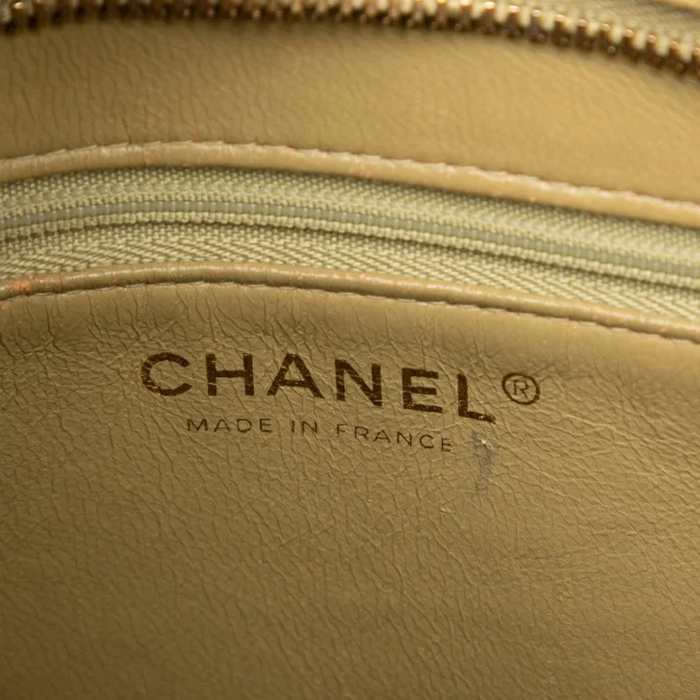 Beige Chanel Caviar Medallion Tote in Beige Caviar leather from Designer Revival, photo 5 of 7