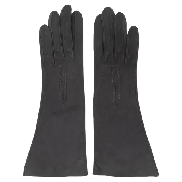 Vintage Gray Hermes Suede Gloves Size US XS in Grey Suede from Designer Revival