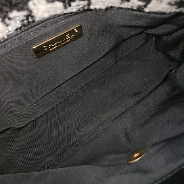 Chanel Tweed 19 Flap Bag Large from GUGUS, photo 6 of 6