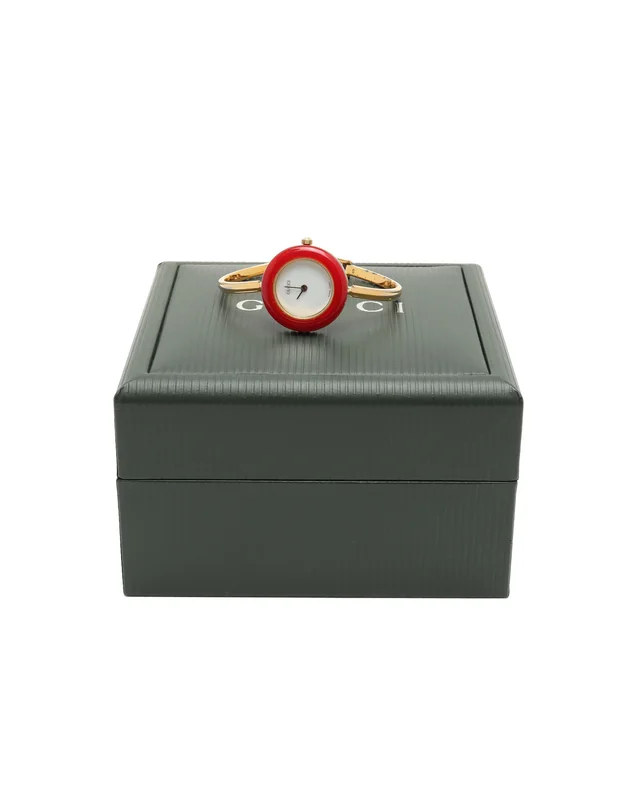 Gucci Change Bezel 26mm Ref 11/12.2 Watch from A Retro Tale, photo 2 of 8