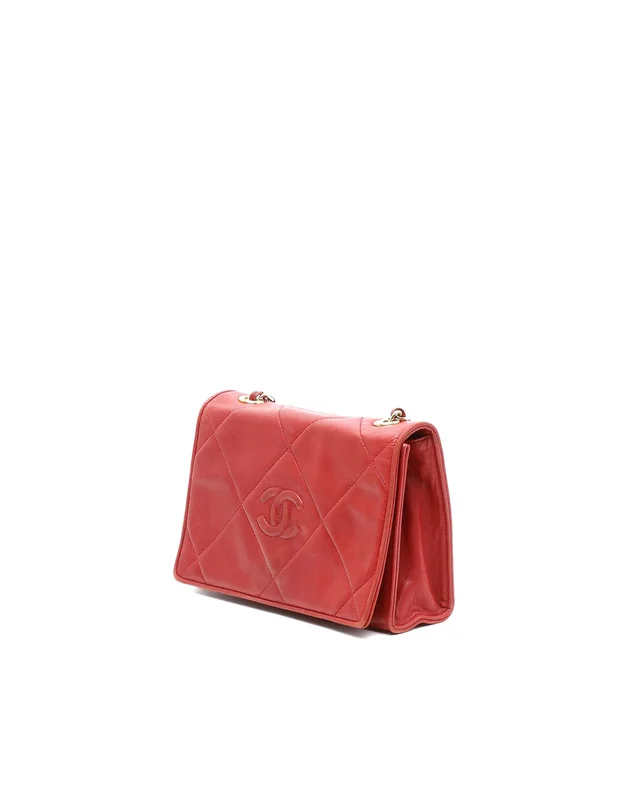 Chanel Lambskin Quilted CC Shoulder Bag in Lambskin from A Retro Tale, photo 2 of 11