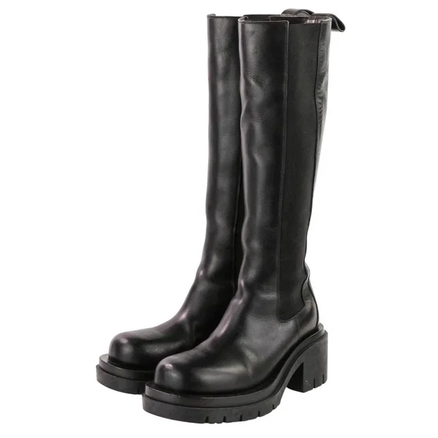 Bottega Veneta Lug Leather Long Boots in Leather from LuxUness