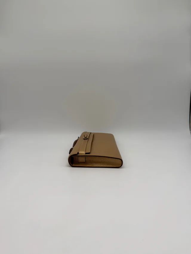 Hermès Kelly Cut Chamkilight Dore Chevre Permabrass Hardware in Gold Goatskin from Luxury Promise, photo 8 of 10