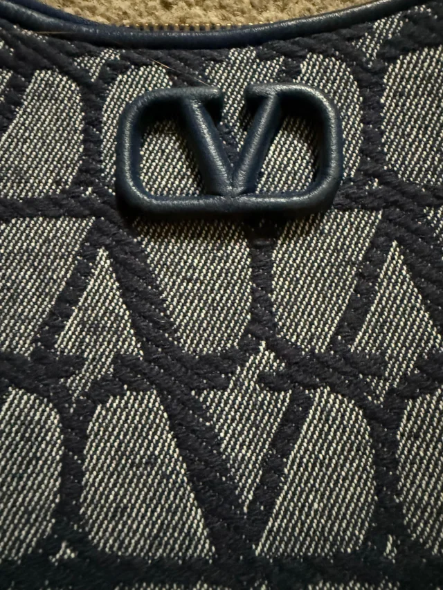 Valentino Garavani Mini V Logo Bag from HEWI, photo 5 of 7