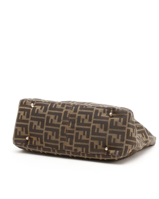 Fendi Small Zucca Tote Bag in Canvas from A Retro Tale, photo 4 of 7
