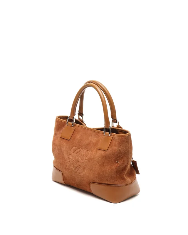 Loewe Amazona Suede Bag in Suede from A Retro Tale, photo 3 of 9