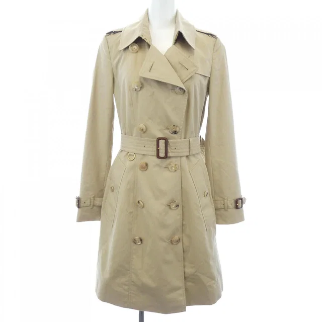 Burberry Trench Coat from LuxUness