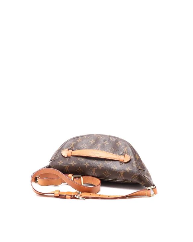 Louis Vuitton Monogram Bum Bag in Coated canvas from A Retro Tale, photo 3 of 8