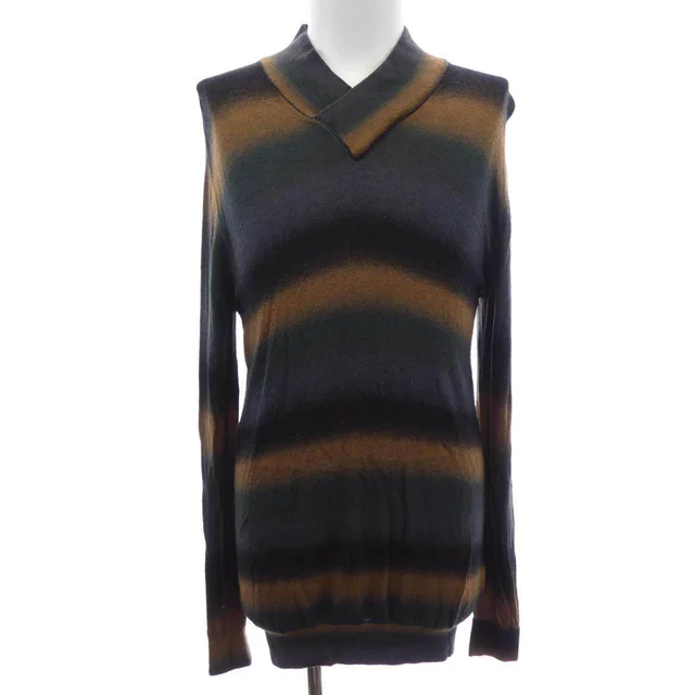 Giorgio Armani Collezioni Knitwear from LuxUness