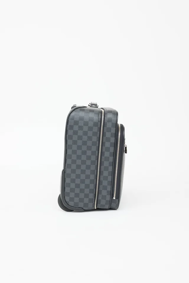 Louis Vuitton Graphite Damier Pilot Case Bag in Grey Coated canvas from VSP Consignment, photo 2 of 2