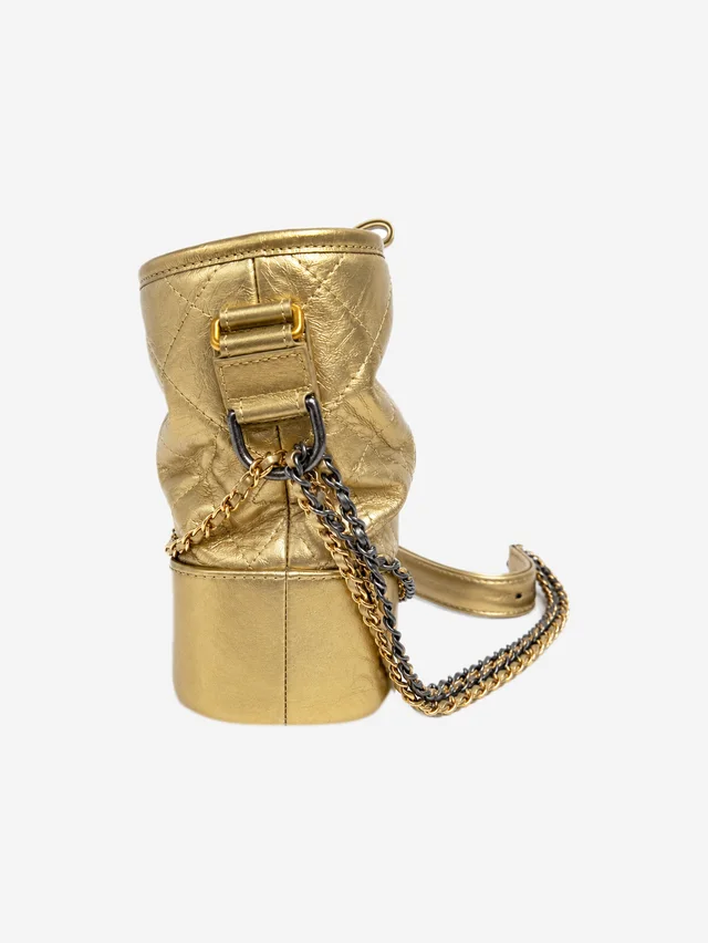 Chanel Gold 2017 calfskin Gabrielle crossbody bag in Gold Calfskin from Sign of the Times, photo 2 of 2