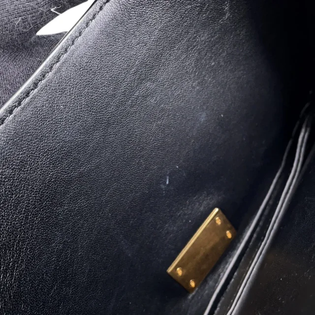 Bottega Veneta Mount Envelope Shoulder Bag Black Leather in Black Leather from GALLERY RARE, photo 11 of 18