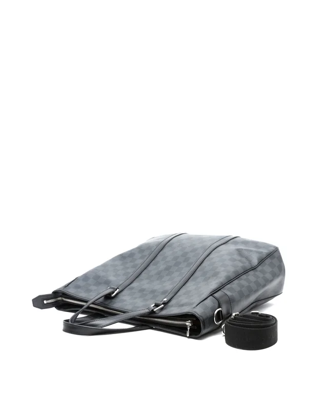 Louis Vuitton Damier Graphite Tadao Bag in Grey Canvas from A Retro Tale, photo 5 of 10