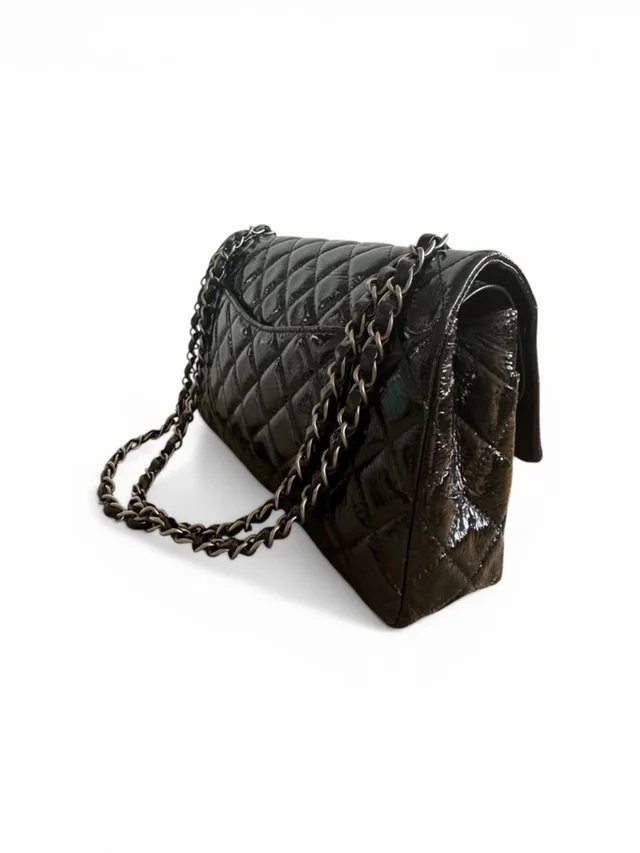 Chanel Double Flap Quilted Patent Leather Shoulder Bag in black Patent leather from Poshmark, photo 2 of 7