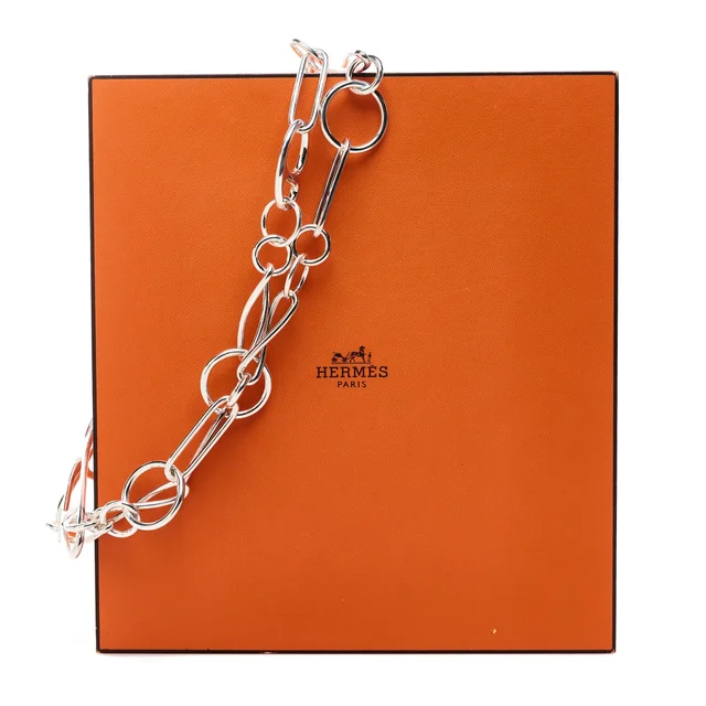 Hermès Sterling Silver Chaine d'Ancre Punk Necklace ST in Silver from FASHIONPHILE, photo 4 of 4