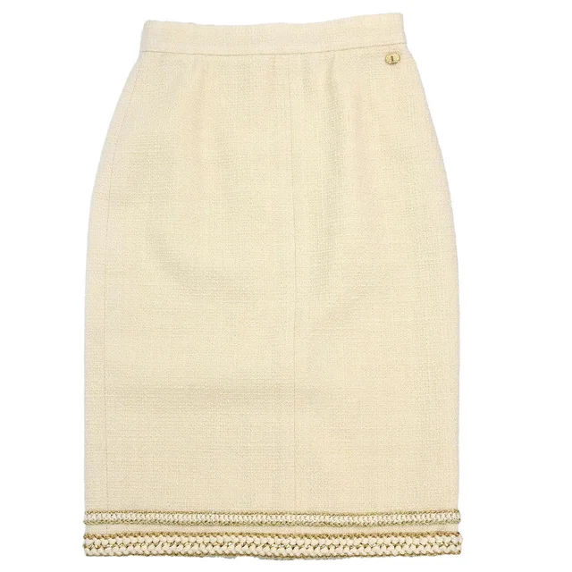 Chanel 2017 Tweed Skirt Ivory #38 in White Tweed from AMORE Vintage Tokyo