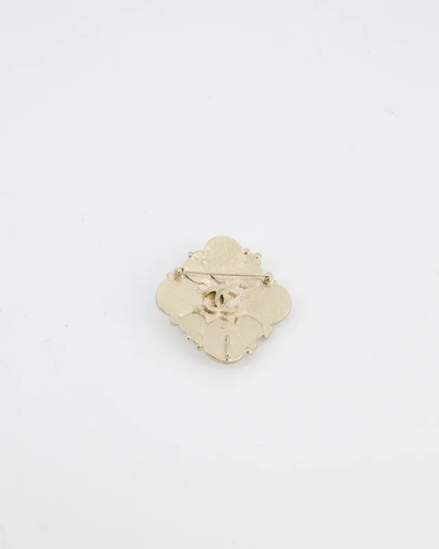 Chanel Champagne Gold Pearl and Crystal Brooch with CC Logo in Gold from Sellier, photo 4 of 9