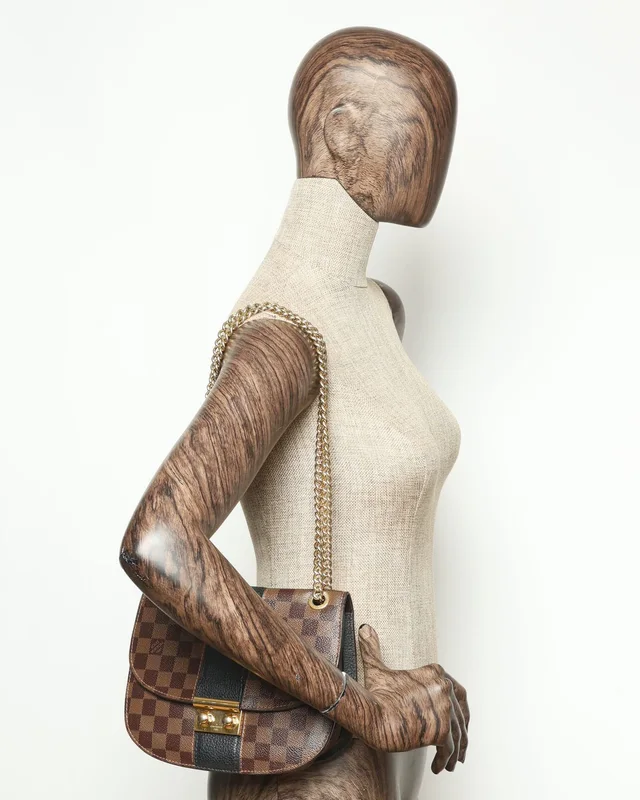 Louis Vuitton Damier Ebene Wight Bag in Brown Canvas from A Retro Tale, photo 8 of 8