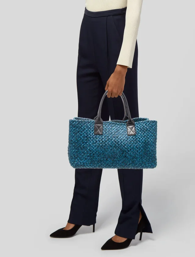 Bottega Veneta Tote handbags, wallets & cases in blue Woven leather from The RealReal, photo 2 of 6