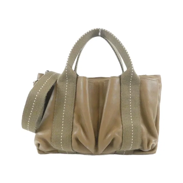 Hermès Caravan Horizontal PM Bag from The Reluxe