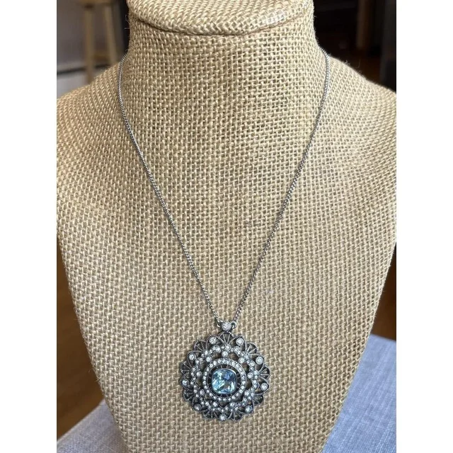 Givenchy Women's Jewelry - Silver in silver|gray from Depop, photo 1 of 1