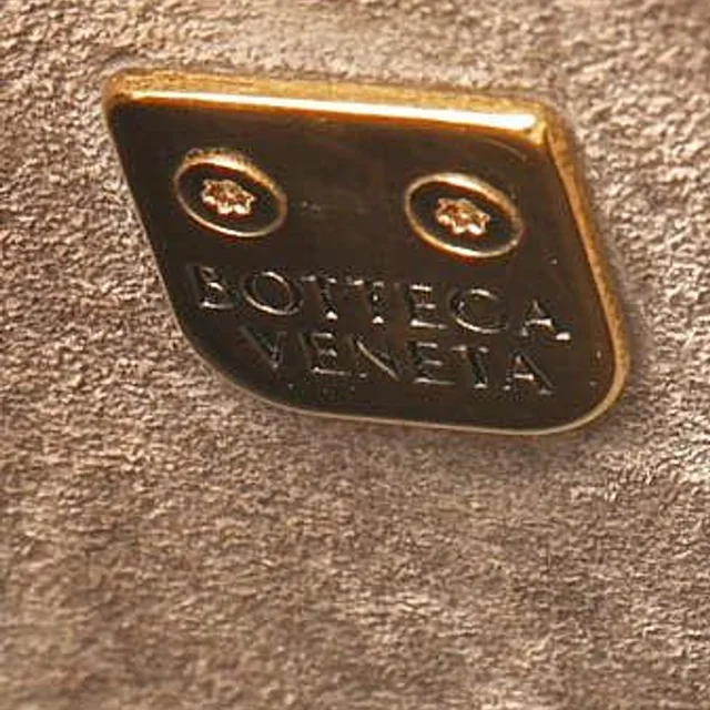 Bottega Veneta Small Ciao Bag in Leather from A Retro Tale, photo 10 of 13