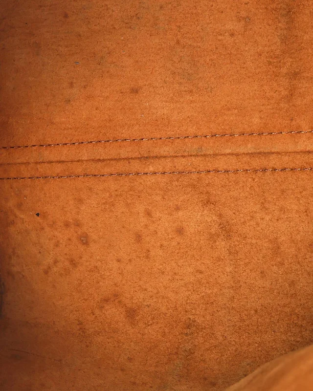 Louis Vuitton Epi Speedy 30 Bag in Suede from A Retro Tale, photo 7 of 11