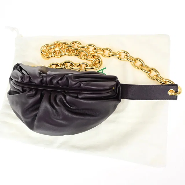 Bottega Veneta The Chain Leather Burgundy Bag in Burgundy Leather from HEWI