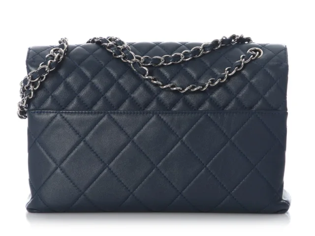 Chanel Navy Quilted Calfskin The Business Flap in Navy Calfskin from Ann's Fabulous Finds, photo 5 of 10