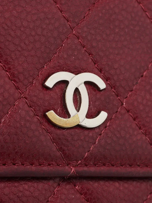 Chanel Burgundy Quilted Glazed Caviar Leather L Flap Large Wallet in Burgundy Caviar leather from Yoogis, photo 5 of 9