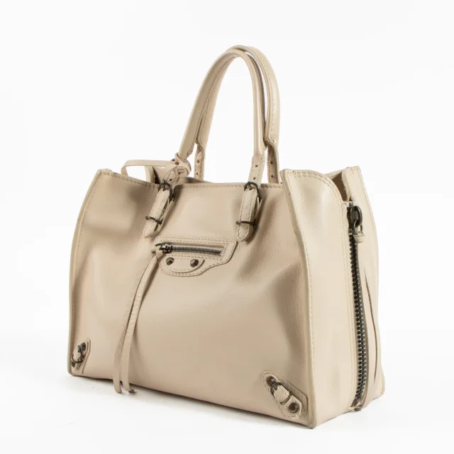 Balenciaga Beige Leather Zip Around Papier A6 Bag in Beige Leather from Labellov, photo 3 of 6