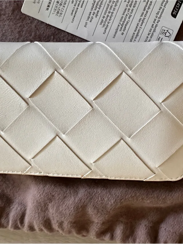 Bottega Veneta Cream Intrecciato Woven Leather Clutch in White Woven leather from Poshmark