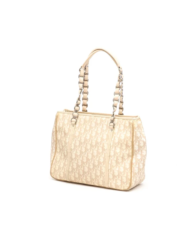 Dior Trotter Romantique Bag in Canvas from A Retro Tale, photo 3 of 9
