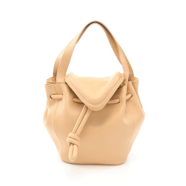 Bottega Veneta BEAK Leather Handbag in Leather from LuxUness