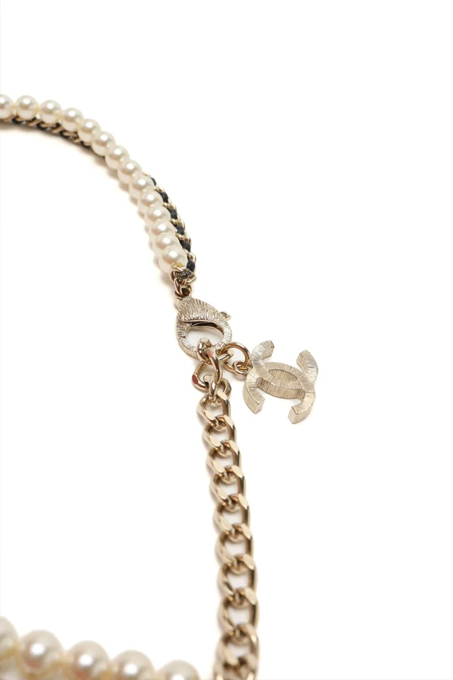 Chanel Coco Mark Pearls Choker in Leather from A Retro Tale, photo 4 of 4