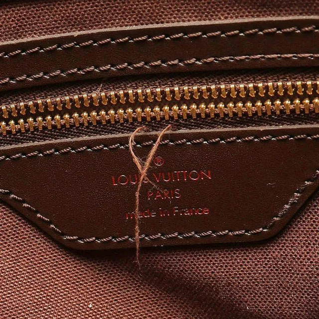 Louis Vuitton Damier Greenwich PM Bag in Canvas from A Retro Tale, photo 6 of 9