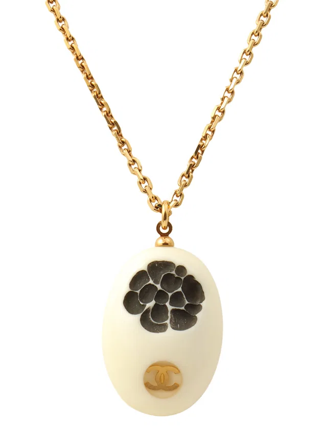 Chanel 2002 Camellia Motif CC Mark Oval Necklace White/Gold in White from VINTAGE QOO TOKYO