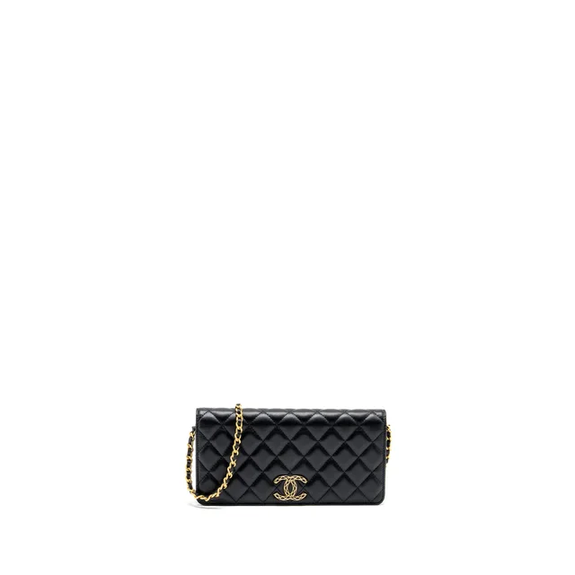 Chanel 23A clutch in Black Lambskin from EMIER